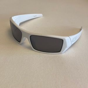 White Oakley Gascan sunglasses